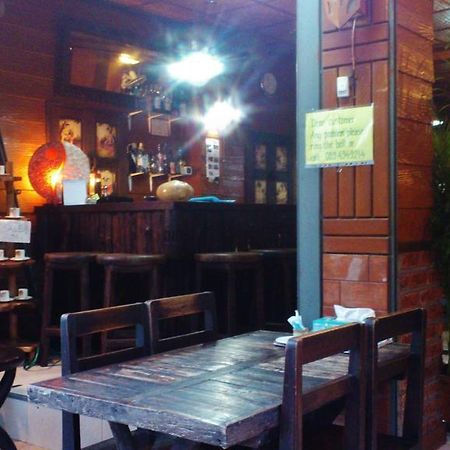 Soisabai Guesthouse เชียงใหม่ ภายนอก รูปภาพ