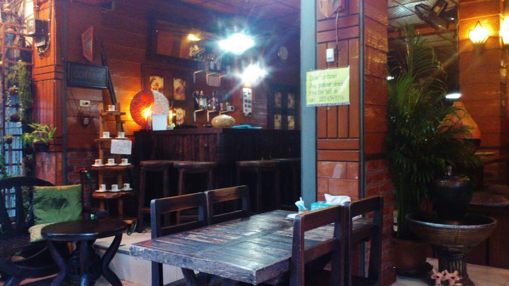 Soisabai Guesthouse เชียงใหม่ ภายนอก รูปภาพ